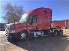 2014 Freightliner 125 Cascadia T/A Truck Tractor 