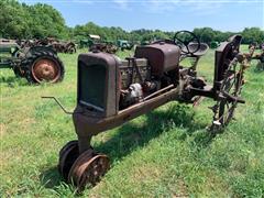 Oliver 2WD Tractor 