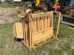 For-Most Calf Table Squeeze Chute 
