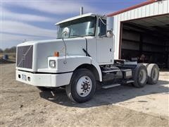 1996 Volvo WG64T T/A Truck Tractor 