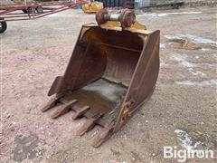 Caterpillar Excavator Toothed Bucket 