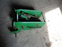 items/d98d09a1b6c6ed11a81c6045bd4cc723/johndeere72007300plantertransmission_13560afe880a4631a23717491b3cc865.jpg