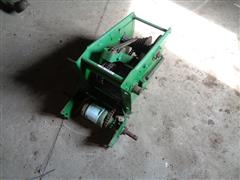 items/d98d09a1b6c6ed11a81c6045bd4cc723/johndeere72007300plantertransmission_6ef560c4600343c1b8e064bef57331b2.jpg