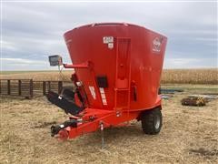 2016 KUHN Knight Vertical Max 5143 TMR Vertical Mixer 