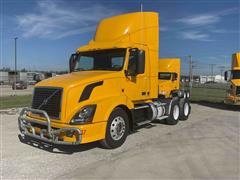 2014 Volvo VNL T/A Day Cab Truck Tractor 