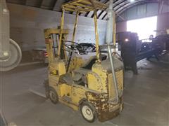 items/d9fd3a01f168ed11a76e0003fff91796/allis-chalmersft2524ps2500lb.capacityforklift_b1967f888ff24772b898ac43c9664f84.jpg