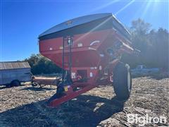 Brent GC-672 Grain Cart 