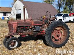 Farmall 2WD Tractor 