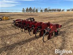 items/da4fca67eef3ef11a4de002248916f6f/case-ih-1840-8r30-cultivator_d33bab6b677942a495691a3ffa44f163.jpg