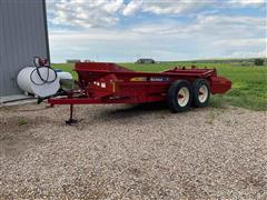 2015 New Holland 185 T/A Manure Spreader 