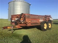 Farmhand F45-A T/A Manure Spreader 