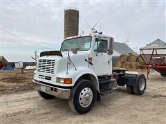 2000 International 8000 Series 8100 Truck Tractor 