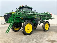 2017 John Deere R4030 Self-Propelled Sprayer 