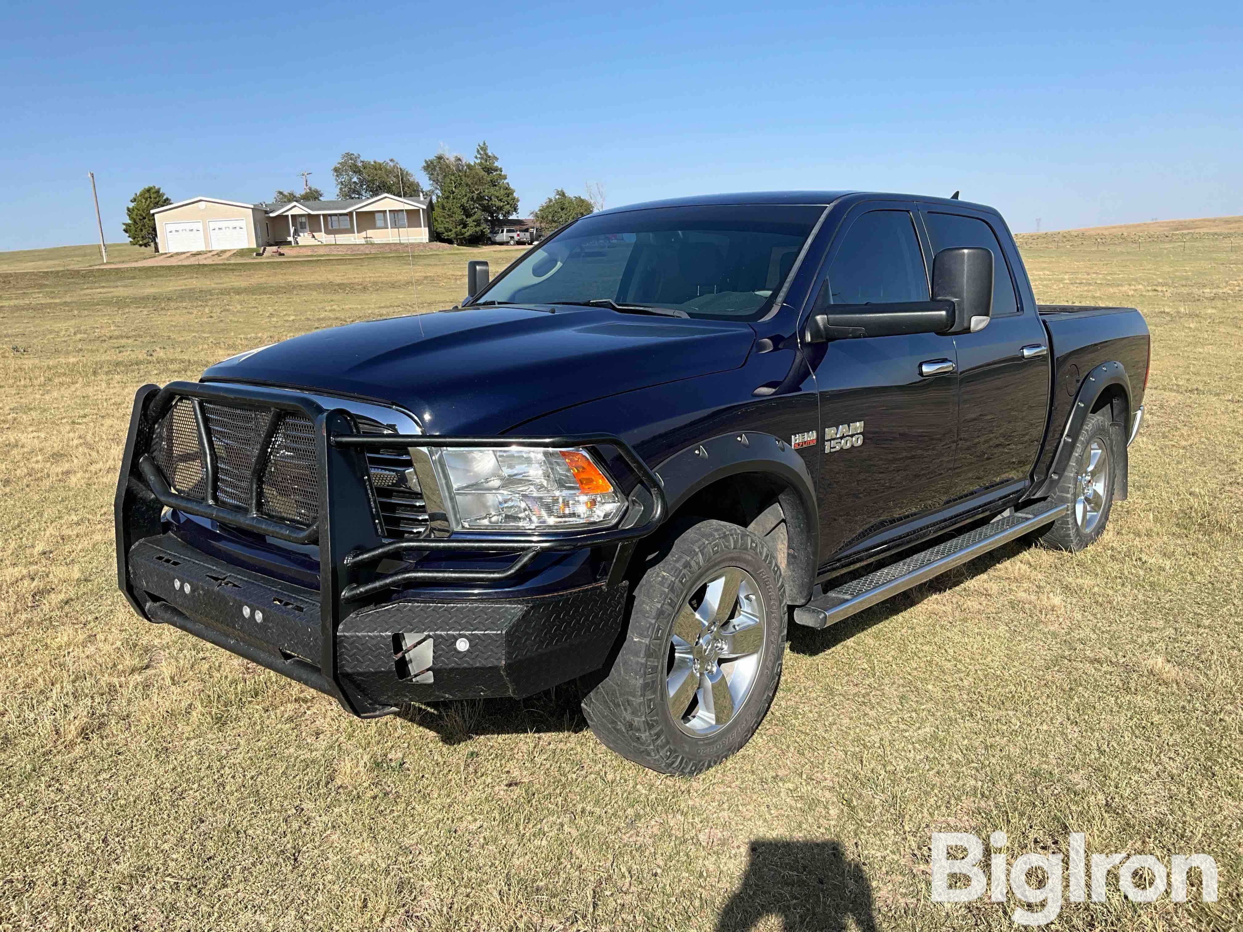 2017 RAM 1500 4x4 Crew Cab Pickup 