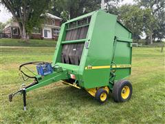 1984 John Deere 530 Round Baler 