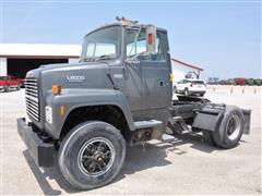 1994 Ford L8000 Day Cab Truck Tractor 