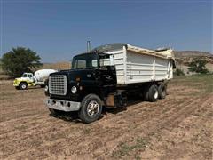 1980 Ford LN9000 T/A Grain Truck 