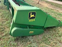 items/db7279a1fe23ed1197b00003fff934d4/johndeere454header-2_d70e6d8c0b7e4f2eb15ef79b3176c028.jpg