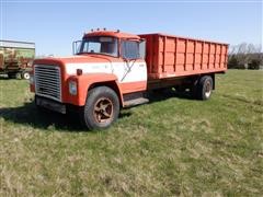1974 International Loadstar 1700 S/A Grain Truck 