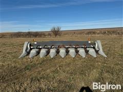 items/dba154e55da7ef1195f6002248918839/agco8r30cornhead-2_4b9fc617aff049968ab485361501ab36.jpg