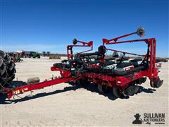 AGCO / White 8300 12/13 Planter 