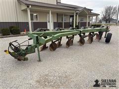 John Deere A2700 6 Bottom Plow 