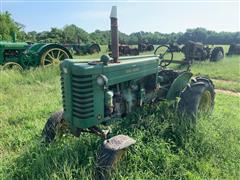 John Deere M 2WD Tractor 