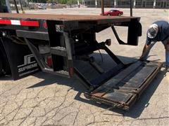 items/dc43fa976a04ee11a81c000d3a62cc61/2013fordf-550xlsuperduty4wdflatbedtruckwpoweredtailgate_87482793ed5e443fa73b1dbb3150331d.jpg