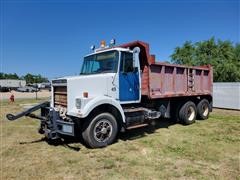 1986 White WCS64T T/A Dump Truck 