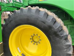 items/dc796cdd11874f6db739946cc01c553e/johndeeres680combine-6_cbf48e92c46346d187ce144239ba1488.jpg