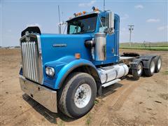 2000 Kenworth W900B Tri/A Truck Tractor 