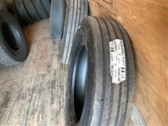 Dunlap 285/75R-24.5 Truck Tire 