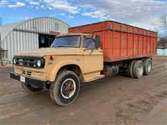 1971 Dodge D600 T/A Grain Truck W/20’ Box 