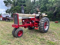 1970 International 826 Demonstrator 2WD Tractor 