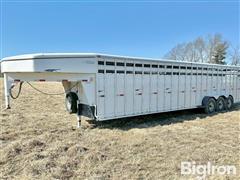 2009 Titan 32’ Tri/A Gooseneck Livestock Trailer 