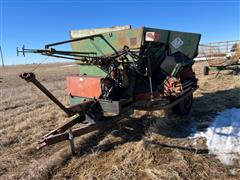 Henke Feed Wagon 