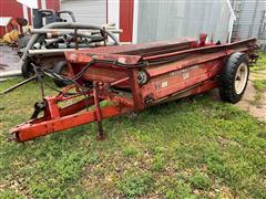 International 550 Manure Spreader 