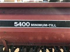 items/dda4c13381b0ed119ac40003fff922e3/caseih5400minimum-tilldoublediscdrill_c9b798a39d7f444a8eab8a6ea6dea8f5.jpg