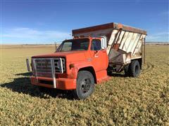 1974 GMC C6000 S/A Feed Truck W/Harsh Mobile Mix Box 