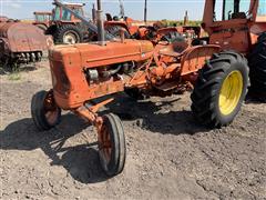 1959 Allis-Chalmers D-14 2WD Tractor 