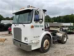 1991 White GMC WX42T S/A Cabover Truck Tractor 