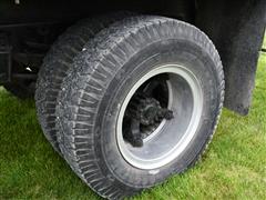 items/ddfcb6abb721ef118ee800224890aa2e/1977chevroletcustomdeluxec65graintruck_cb611bf7d3fc426999574e700ff66b00.jpg