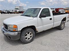 2004 GMC Sierra 1500 4x4 Pickup 