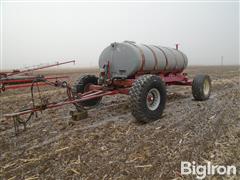 J D Skiles 1600-Gal Steerable Fertilizer Cart 