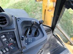 items/de2d2789a30fee11a81c000d3a3cac62/2007johndeere410gmfwdbackhoe_8d5a10ee83ef467ab3f85f8cf711b4f1.jpg