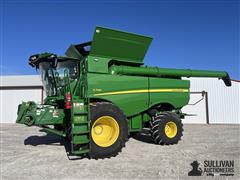 2023 John Deere S790 4WD Combine 