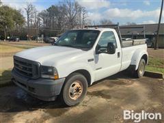 2004 Ford F350 2WD Pickup 