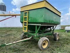 John Deere Gravity Wagon 