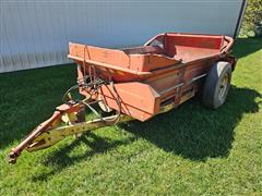 New Holland 512 Manure Spreader 