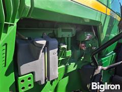 1998-john-deere-8400-mfwd-tractor_3e40060604594c4f9670a1076de36e6d (1).jpg